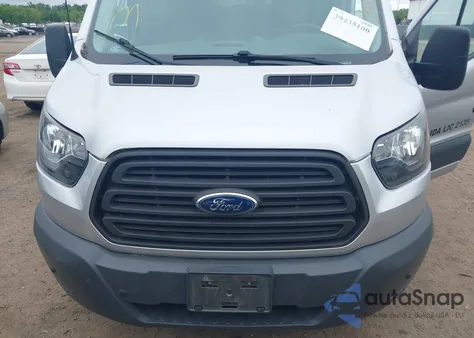 2017 Ford Transit-150 z USA, uszkodzony, nr VIN 1FTYE1CM5HKB43616